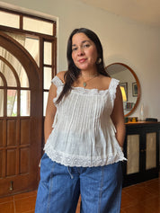 Omaira Top