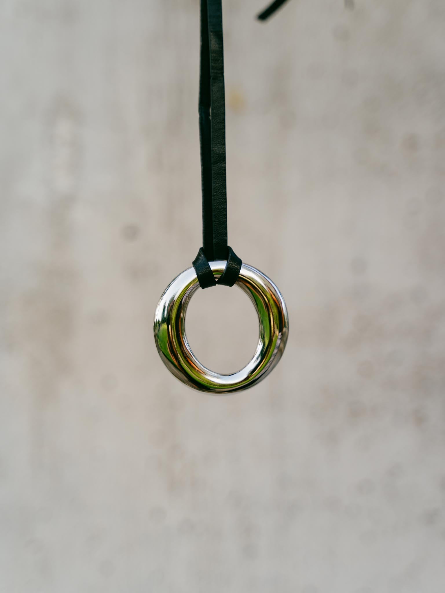 Lirio Necklace