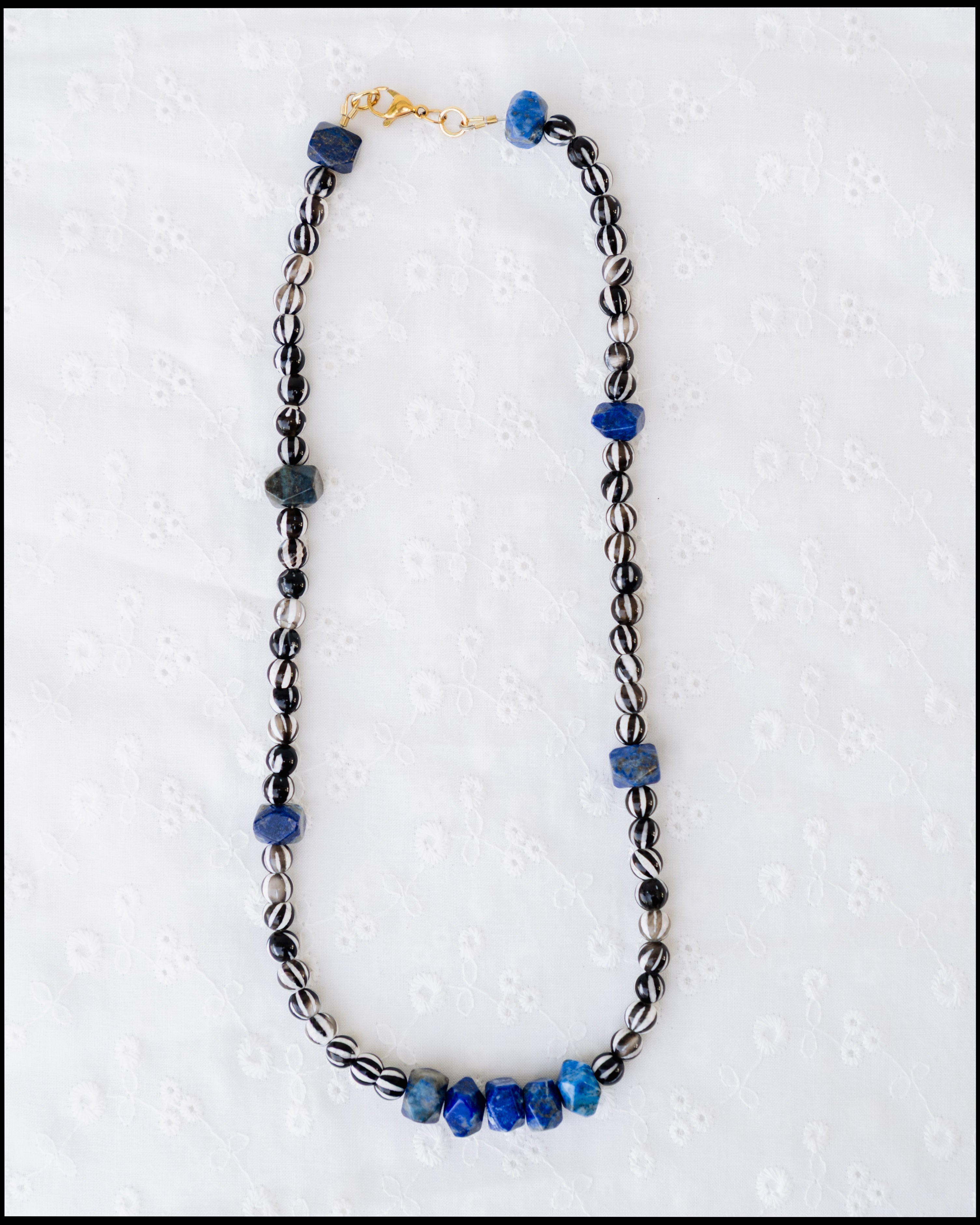 Mar y Tierra Necklace
